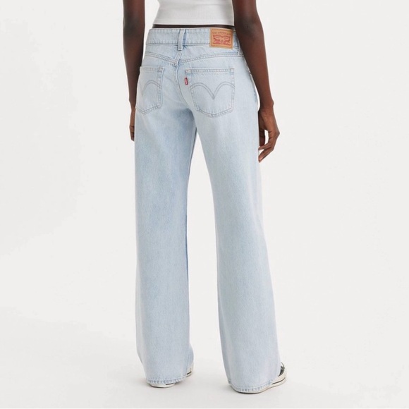 Levi’s Superlow loose Abraided art - Picture 2 of 5